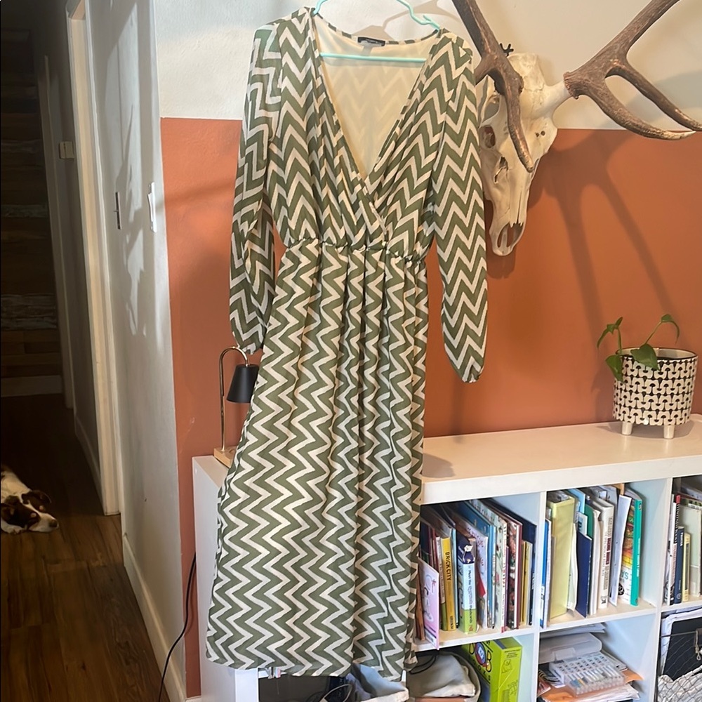 Chevron Patterned Green and Cream Dress